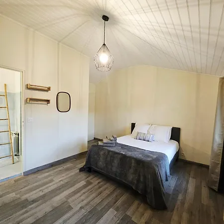 Maison Paisible Proche Centre Avec Piscine * Angulema