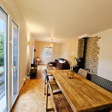 Maison Paisible Proche Centre Avec Piscine Apartamento Angulema